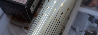 Увлажняющий тональный флюид-тинт для лица Gucci Glow Skin Tint в оттенке 11 Fair