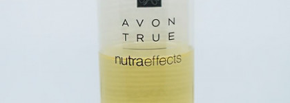 Легкое очищающее масло для лица "Чудесное сияние" Avon True NutraEffects