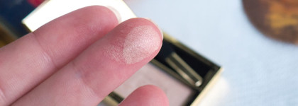 Тени для век Elizabeth Arden Beautiful Color Eye Shadow. Оттенок 04 Blonde