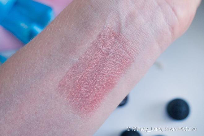 Губная помада Yves Rocher Rouge Vertige satin 33. Моя новая любовь