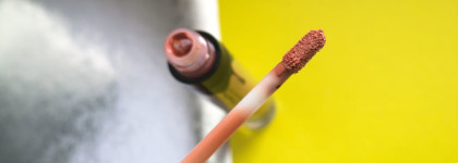 Флюид для губ с эффектом объема Gitane Fluid Л'Этуаль. Кирпичный нюд под номером 808