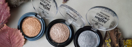 Три оттенка теней Essence Melted Chrome Eyeshadow с эффектом фольги