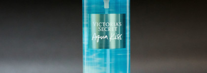Victoria's Secret Aqua Kiss: парфюмированный лосьон и дымка для тела