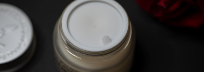 Очищающий крем с молоком ослиц Elizavecca Donkey Piggy Donkey Creamy Cleansing Melting Cream