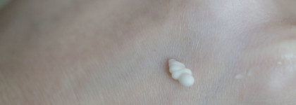 Концентрат с эффектом лифтинга для кожи вокруг глаз Clarins Total Eye Lift Lift-replenishing eye concentrate