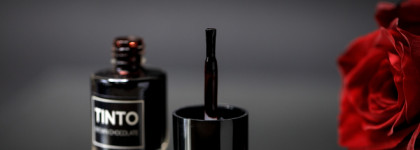 Два ярких оттенка для губ Tinto Lip tint. Недосягаемая красота