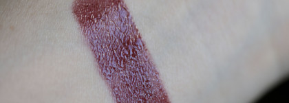 Насыщенный блеск для губ NYX Candy Slick glowy lip color в темном оттенке 08 cherry cola
