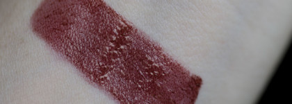 Насыщенный блеск для губ NYX Candy Slick glowy lip color в темном оттенке 08 cherry cola