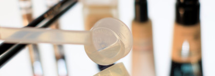 Просто никчемное Успокаивающее Масло для Снятия Макияжа с Ромашкой БИО The Soothing Makeup Removing Oil Yves Rocher