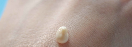 Несколько слов о косметике Pleyana. Увлажняющий крем-сияние для век и активная сыворотка с пиноксидом