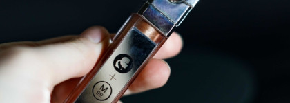 Блеск для губ Karl Lagerfeld & Modelco Lip Lights Gloss Kiss Me Karl