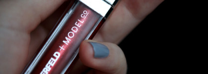 Блеск для губ Karl Lagerfeld & Modelco Lip Lights Gloss, оттенок Pampelonne