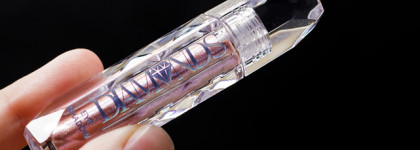 Жидкие тени Stellary Diamonds в оттенке 02 Sapphire. Волшебная пыльца для мерцающих макияжей