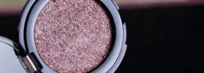 Relouis Pro Eyeshadow Sparkle в оттенке 06 Dusty Rose. Не совсем спаркл, но тоже хорош