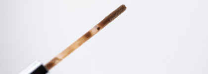 Жидкие тени-глиттер для век Darling* Soul Sisters №01. Двойной эффект в одном флаконе