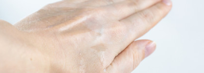 Увлажняющий мист для тела с пробиотиками и маслом сладкого миндаля Darling* Body Dew