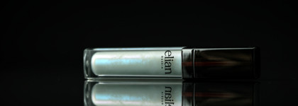 Якутский бриллиант для губ: Elian Russia Extreme Shine Lip Gloss в оттенке №102 Yakut Diamond