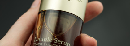 Clarins Double Serum Light Texture Complete Age-Defying Concentrate для красоты и сияния кожи