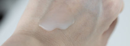 Suite by Julia Godunova- наш визуальный ответ Rhode. Обзор универсального шампуня и бальзама для волос