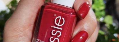 Любителям малины посвящается...Essie Nail Lacquer Classic collection №32 Exotic Liras