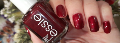 Любимец осени. Essie Nail Lacquer Classic collection #52 "Thigh high"