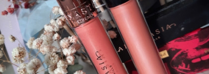 Отличник и двоечник: Anastasia Beverly Hills lip gloss #Coral и Pat AT Mcgrath Labs lust gloss # Peach Perversion