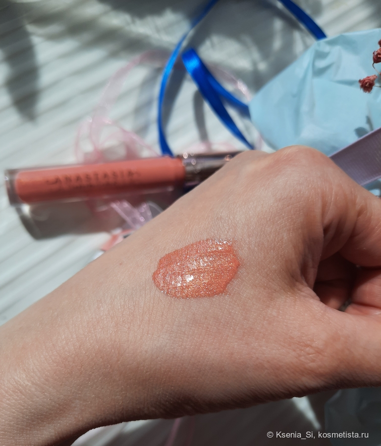 Anastasia Beverly Hills lip gloss #Coral