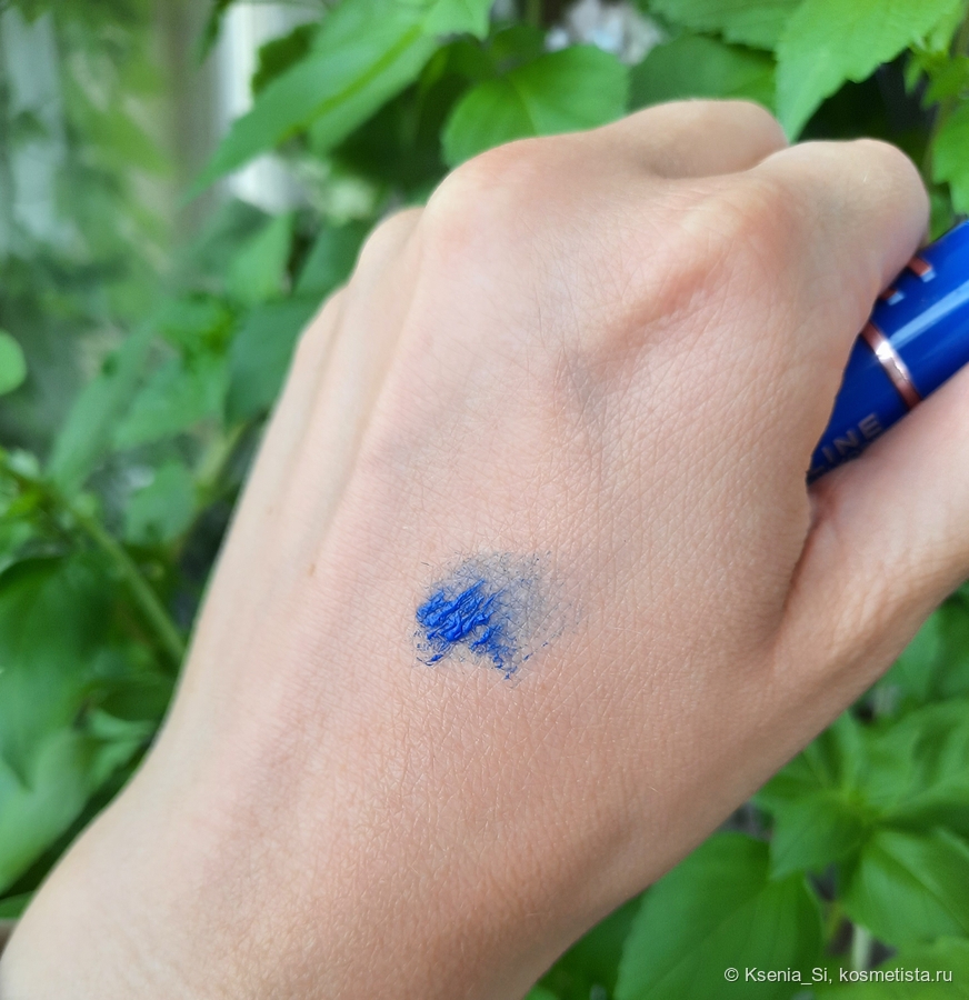 Maybelline Lash Sensational Sky High Mascara в оттеноке blue mist