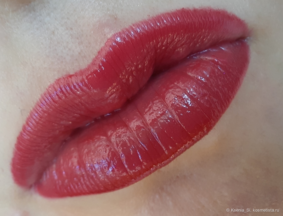 Dolce & Gabbana Kiss My Gloss # 05 Pout