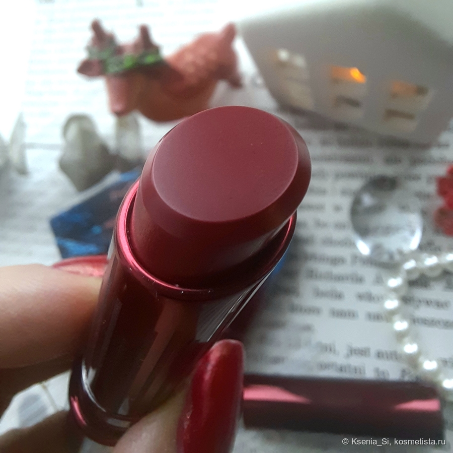 Мас glow play tendertalk lip balm в оттенке Freak