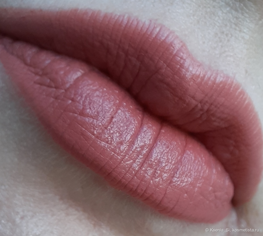 Mас Macximal Matte Lipstick в оттенке Cafe Mocha.