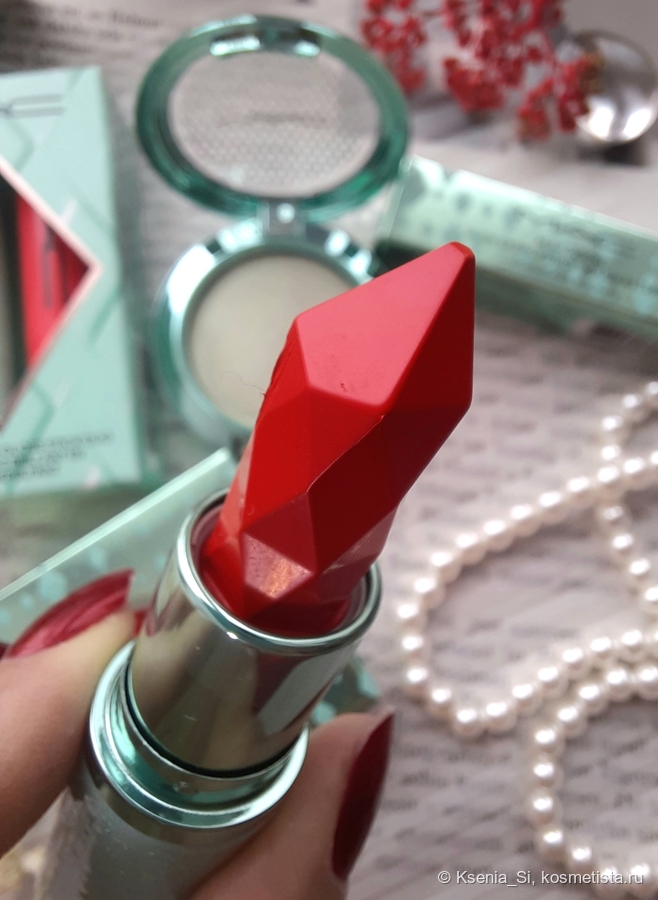 Mас MACXimal Sleek Satin Lipstick Christmas Holiday 2025 #Unexpected Red
