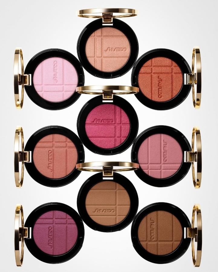 Многофункциональное средство для макияжа лица и глаз color + glow enhancer от Shiseido