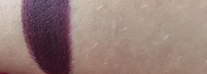 Губы с помадами от Milani