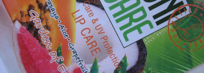 Органический «Райский Пунш» для губ NoniCare Lip balm with UV filter