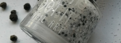 Для SpiceGirls: Лак для ногтей Многоточие Oriflame VeryMe Dot-It Nail Art #31907 Black & White («Соль и Перец»)