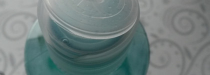 Увлажнение и свежесть от Yves Rocher: Eau Micellaire Hydratante 2 en 1 Hydra Végétal