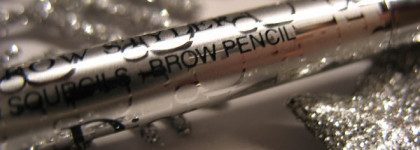 Рисовальных дел мастер: Ультра-тонкий карандаш для бровей Dior Diorshow Brow Styler Ultra-Fine Precision Brow Pencil