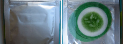 Экспресс-свежесть для усталых глаз:  Охлаждающие огуречные подушечки для глаз Beauty Formulas Cucumber Cooling Eye Pads