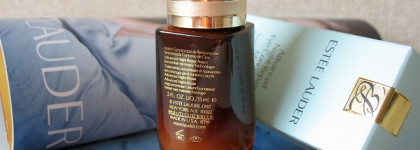 Один из главных моих фаворитов: Восстанавливающий концентрат для кожи области вокруг глаз Estee Lauder Advanced Night Repair Eye Concentrate Matrix