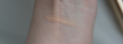Clarins Eclat Minute Pinceau Perfecteur Instant Light Brush-On Perfector в оттенке 00