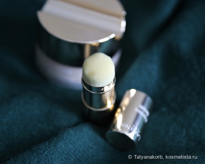 Минеральная рассыпчатая пудра Clarins Skin Illusion