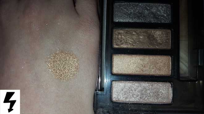 По праву идеальные тени Urban Decay Naked Smoky. Открой оттенок настроения