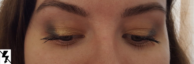По праву идеальные тени Urban Decay Naked Smoky. Открой оттенок настроения