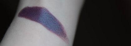 Loose Pigment от ColourPop в оттенке The Archer