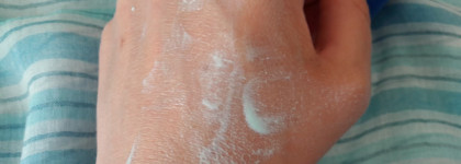 Не забудьте положить в пляжную сумку Nivea Sun Kids Увлажняющий солнцезащитный спрей  для детей Spf30