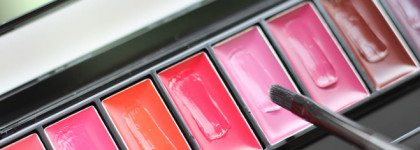 Буйство красок с палеткой Catrice Creatrice Vinyl Lacquer lip palette