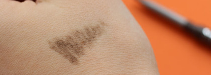 Для тех, кто любит четкость - ультратонкий карандаш для бровей Limoni Super Slim Brow Pencil