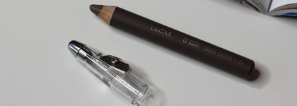 Оформляю брови с Lucas Cosmetics