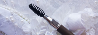 Мой бессменный помощник на протяжении 5-ти лет: карандаш для бровей Yves Rosher Couleurs Nature Eyebrow Pencil 02 #пепельный